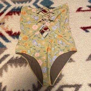 NWOT Bronx one piece in Jardin